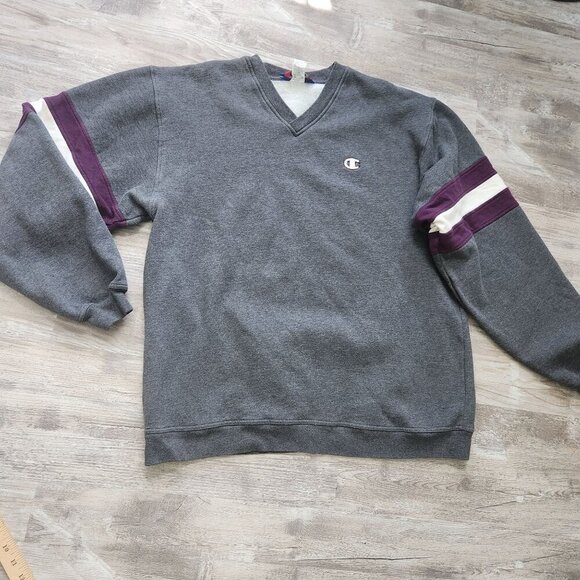 Champion Gray V-Neck Thick Sweatshirt Purple Sleeve Stripes Size XL Vintage 90s - Picture 2 of 14